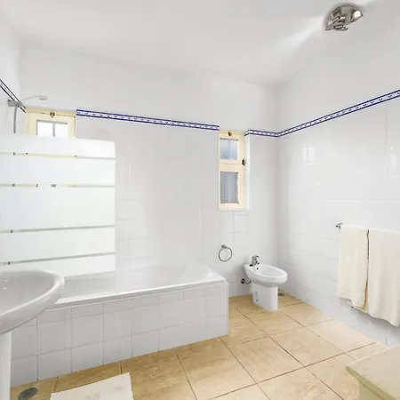 Quinta Marta Luisa By *